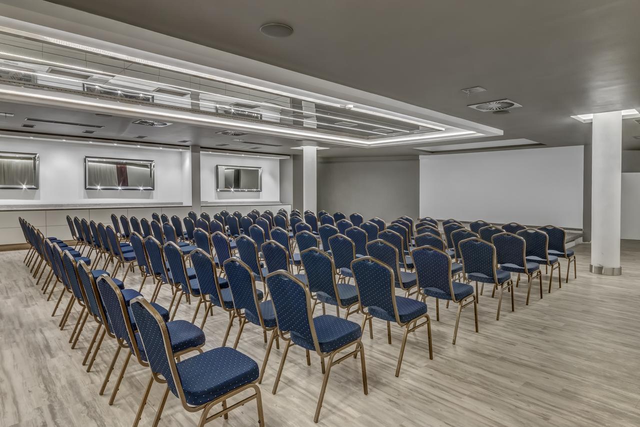 Włocławek Hotel Rozbicki מראה חיצוני תמונה